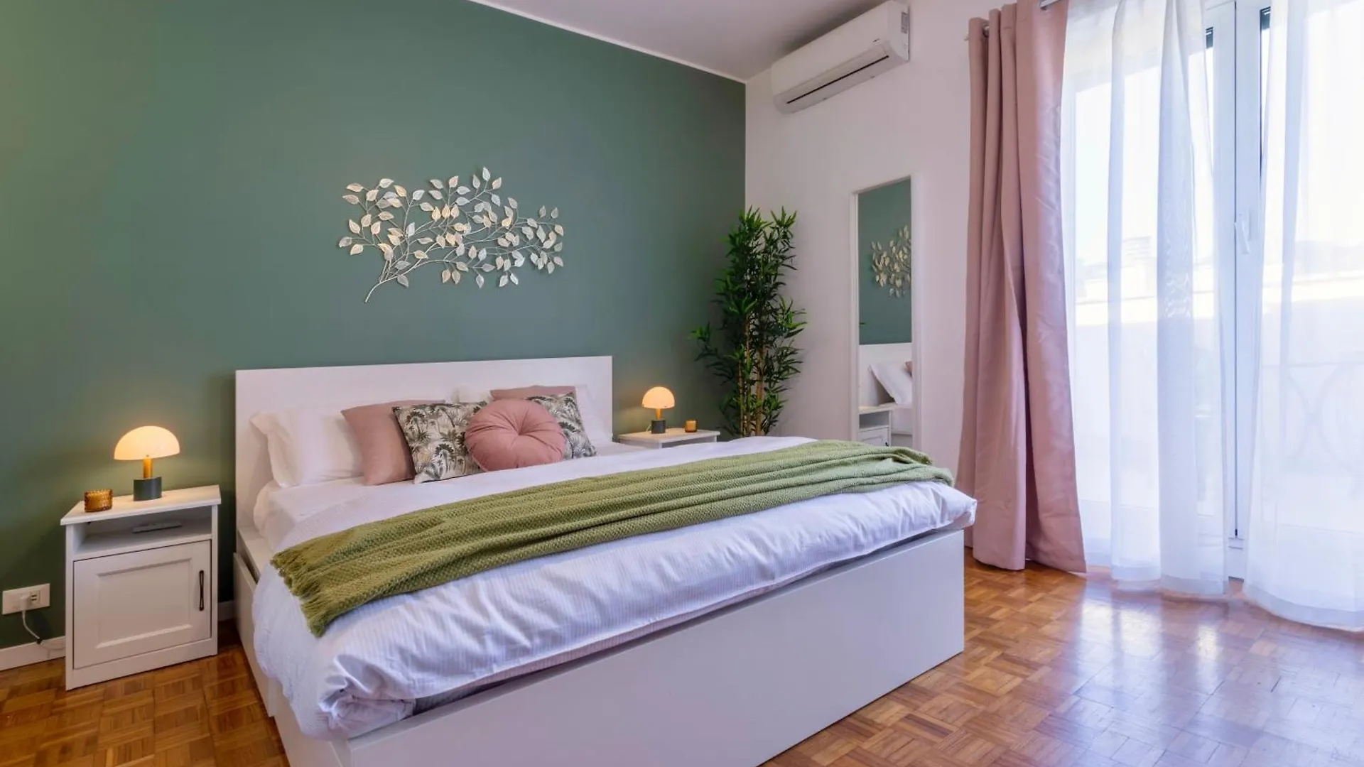 Giulia - Lovely Penthouse Near Vatican Museums Rome